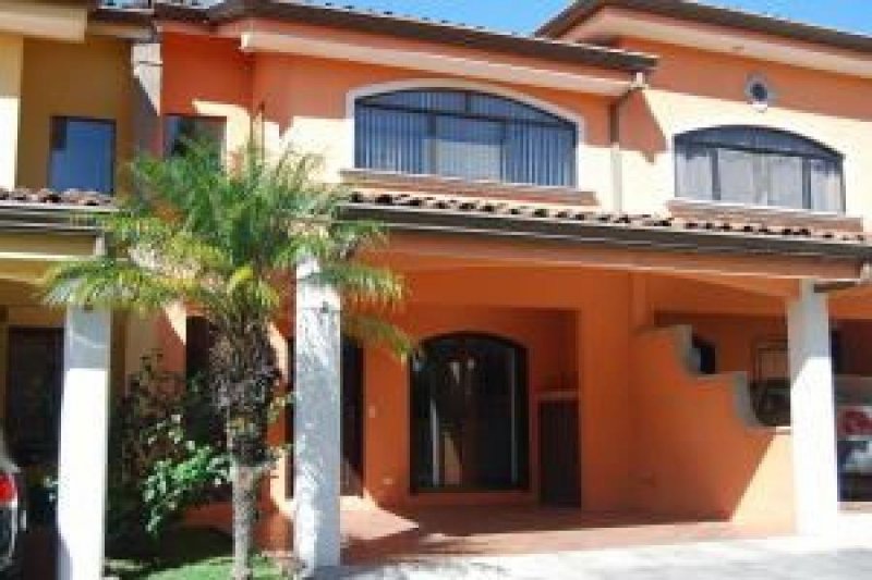 Foto Casa en Alquiler en Pozos, Pozos, San José - U$D 1.100 - CAA24435 - BienesOnLine