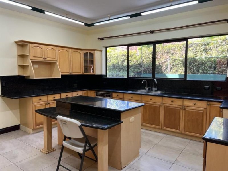 Foto Casa en Alquiler en Lindora, Santa Ana, San José - U$D 5.000 - CAA68709 - BienesOnLine