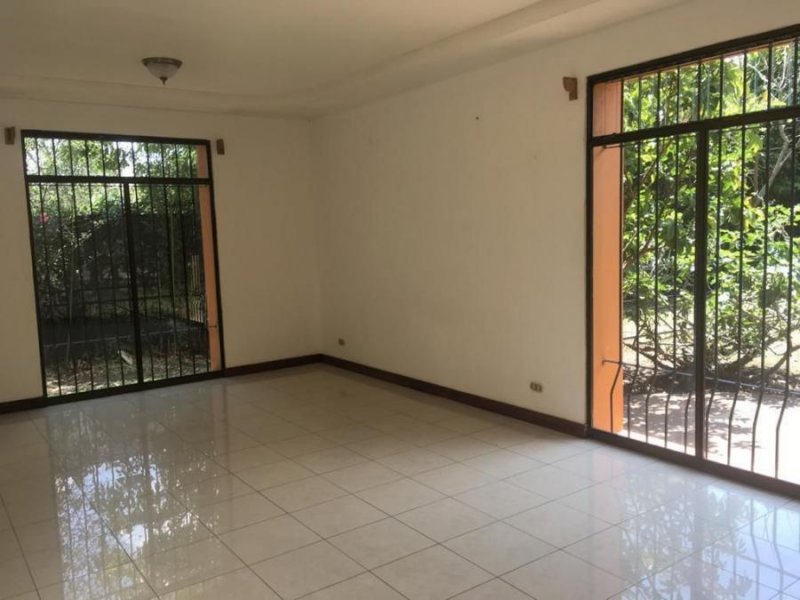 Foto Casa en Alquiler en San Antonio, Escazú, San José - U$D 1.200 - CAA85828 - BienesOnLine