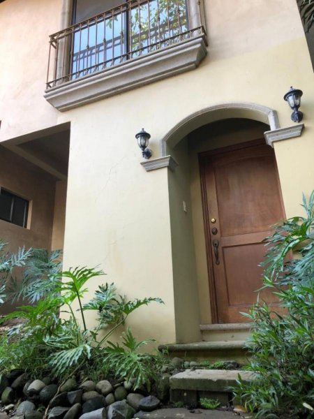 Foto Casa en Alquiler en Brasil de Mora, Santa Ana, San José - U$D 850 - CAA22818 - BienesOnLine