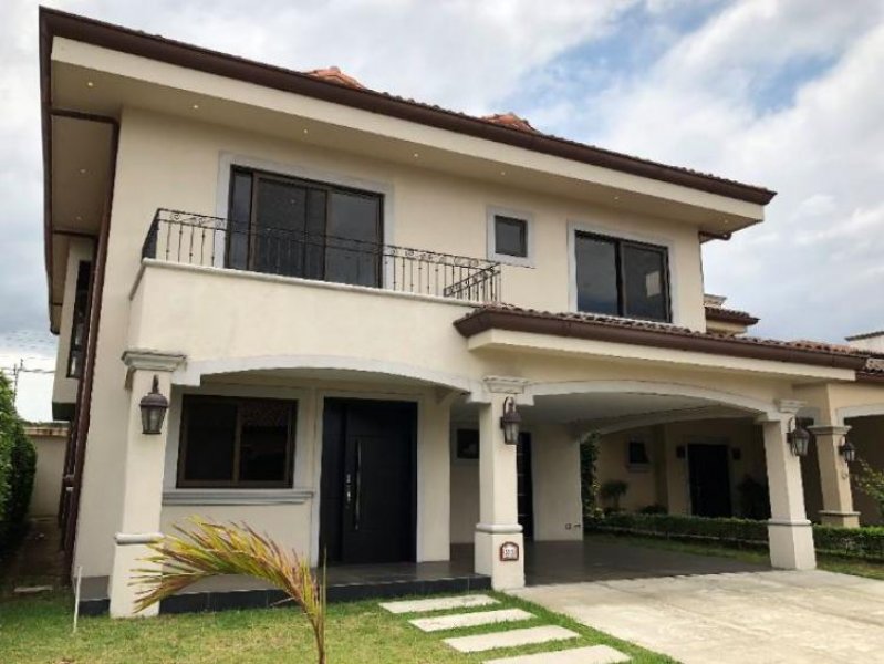 Foto Casa en Venta en lA RIBERA, Belén, Heredia - ¢ 489.000 - CAV13933 - BienesOnLine