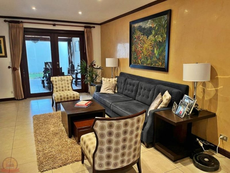 Foto Casa en Venta en Guayabos, Curridabat, Guayabos, San José - U$D 335.000 - CAV103140 - BienesOnLine