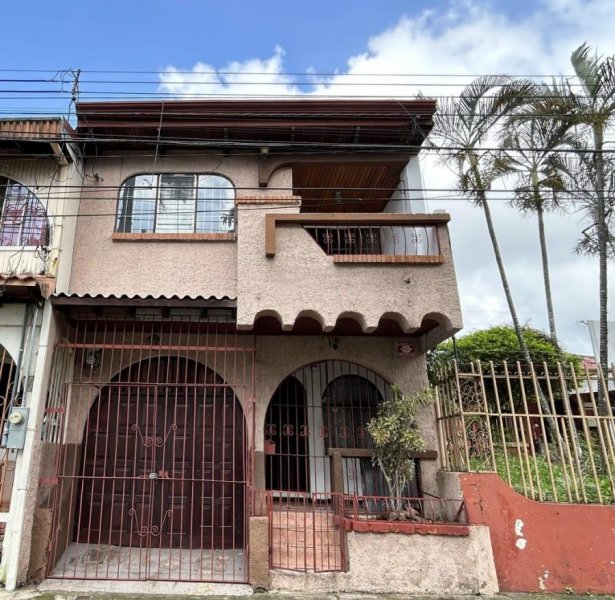 Foto Casa en Venta en Alajuela, Alajuela - U$D 255.000 - CAV112058 - BienesOnLine