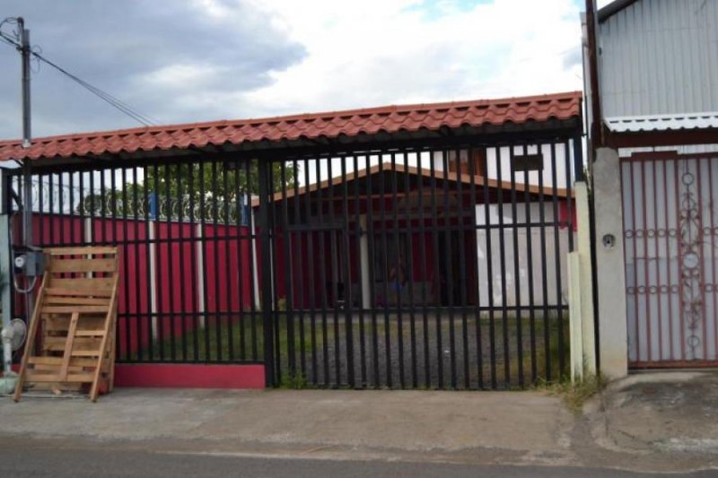 Foto Casa en Venta en Alajuela, Alajuela - ¢ 58.000.000 - CAV31160 - BienesOnLine