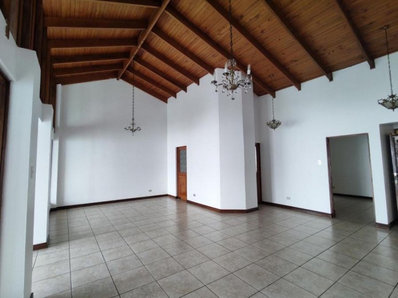 Foto Casa en Venta en San Vicente, Moravia, San José - U$D 423.000 - CAV95219 - BienesOnLine