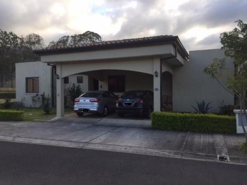 Foto Casa en Venta en El Guarco, Cartago - U$D 230.000 - CAV36672 - BienesOnLine