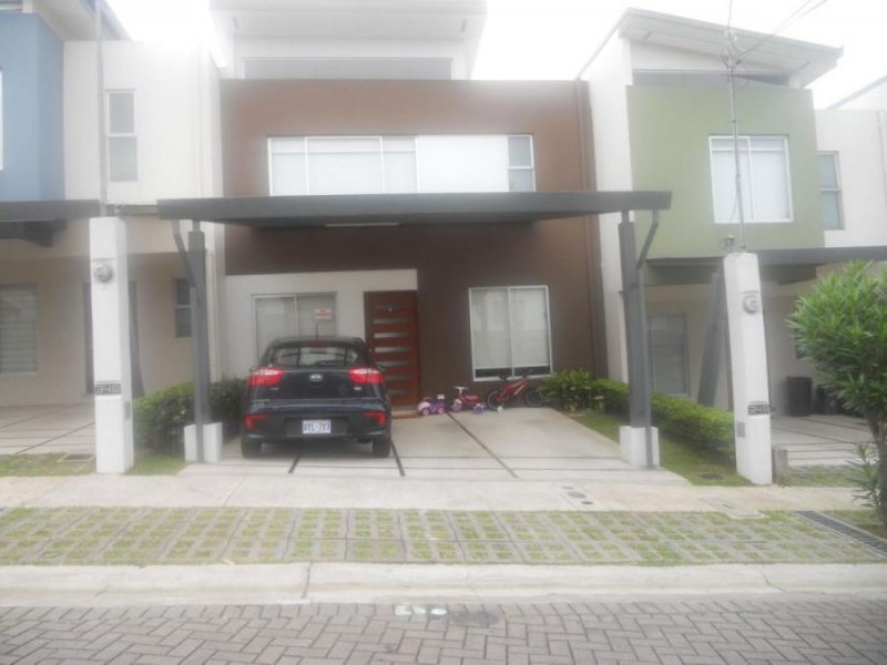 Foto Casa en Venta en La Unión, Cartago - U$D 227.000 - CAV35402 - BienesOnLine