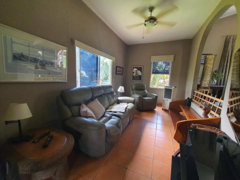 Foto Casa en Venta en Orotina, Orotina, Alajuela - U$D 450.000 - CAV96107 - BienesOnLine