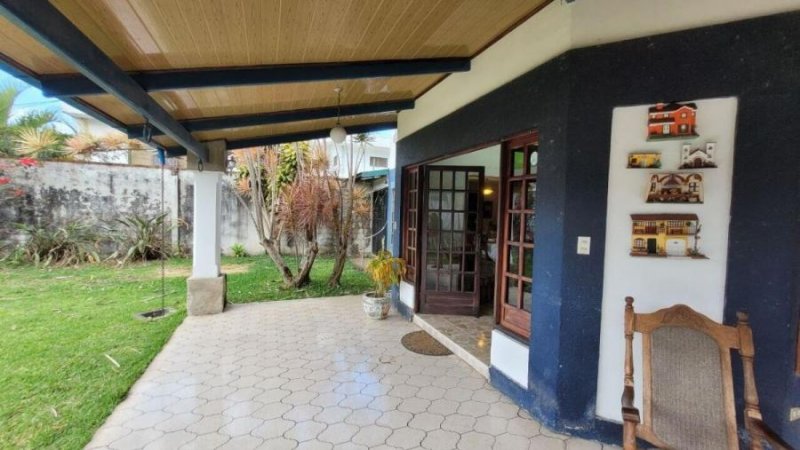 Foto Casa en Venta en Curridabat, Curridabat, San José - U$D 365.000 - CAV87933 - BienesOnLine