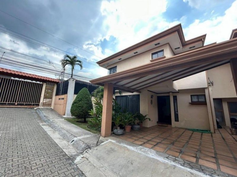 Foto Casa en Venta en San Rafael, Escazú, San José - U$D 200.000 - CAV99367 - BienesOnLine