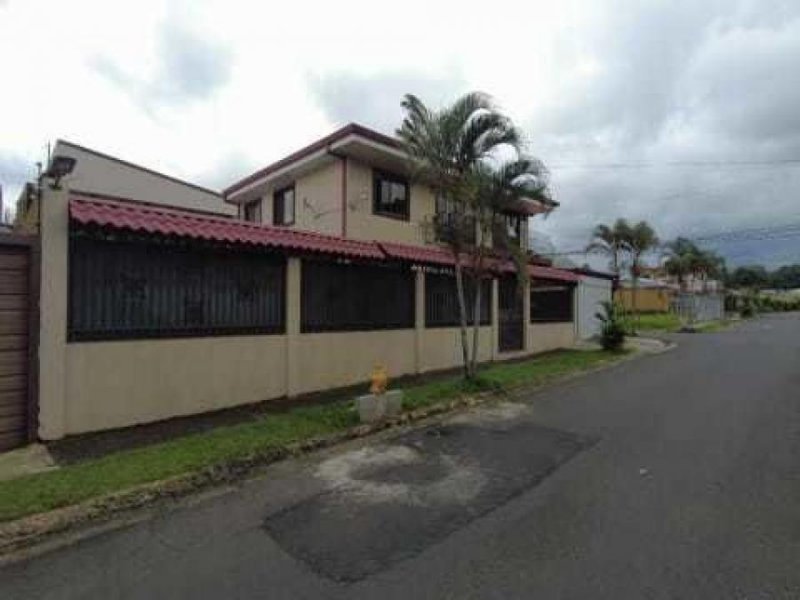 Foto Casa en Venta en Alajuela, Alajuela - U$D 230.000 - CAV48746 - BienesOnLine