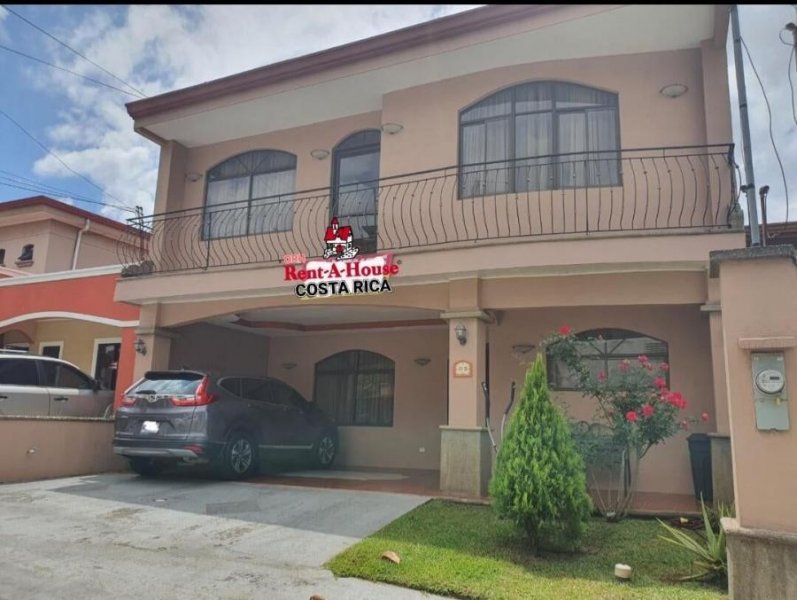 Foto Casa en Venta en Alajuela, Alajuela - U$D 215.000 - CAV73738 - BienesOnLine