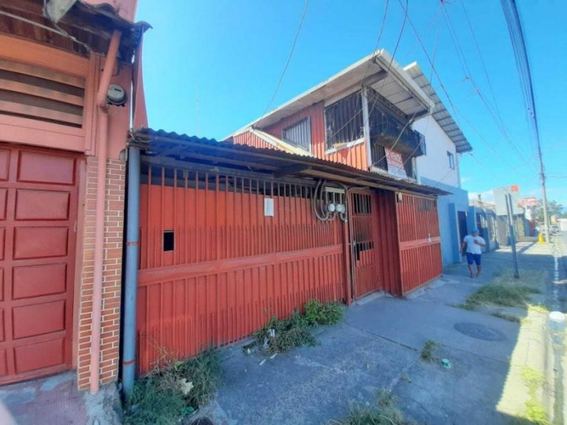 Foto Casa en Venta en Alajuelita, San José - U$D 100.000 - CAV90417 - BienesOnLine