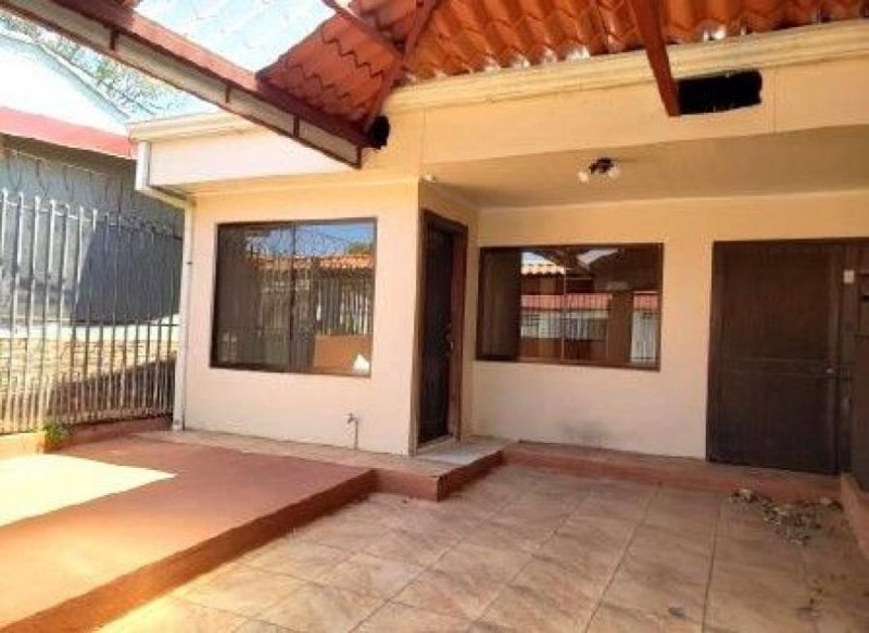 Foto Casa en Venta en Santa Lucía, Barva, Heredia - U$D 191.742 - CAV106451 - BienesOnLine