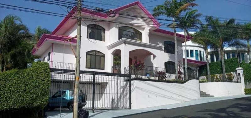 Foto Casa en Venta en Belén, Heredia - U$D 480.000 - CAV35570 - BienesOnLine