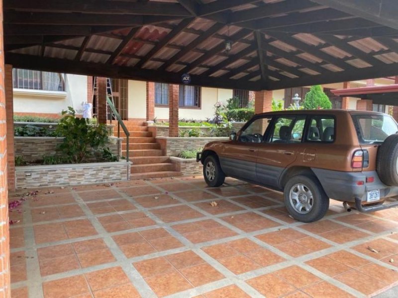 Foto Casa en Venta en Belén, Heredia - U$D 225.000 - CAV39634 - BienesOnLine