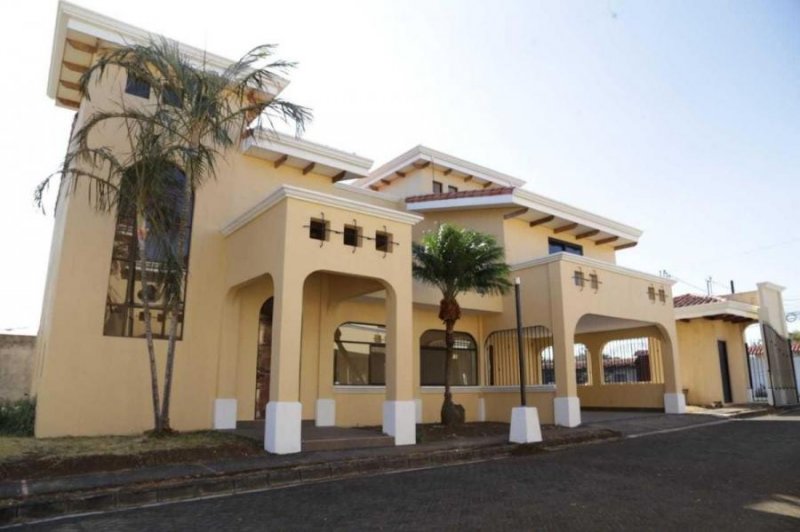 Foto Casa en Venta en Belén, Heredia - U$D 335.000 - CAV68298 - BienesOnLine