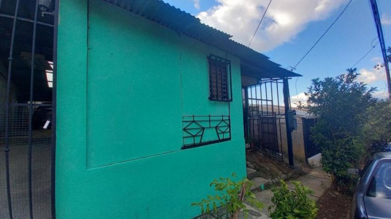 Foto Casa en Venta en Brasil, Santa Ana, San José - U$D 53.000 - CAV37057 - BienesOnLine