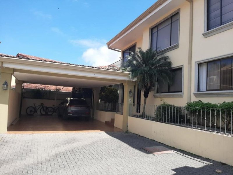 Foto Casa en Venta en Santa Ana, San José - U$D 320.000 - CAV104266 - BienesOnLine