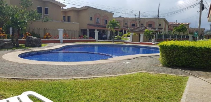 Foto Casa en Venta en Tres Rios, La Unión, Cartago - U$D 162.000 - CAV85383 - BienesOnLine