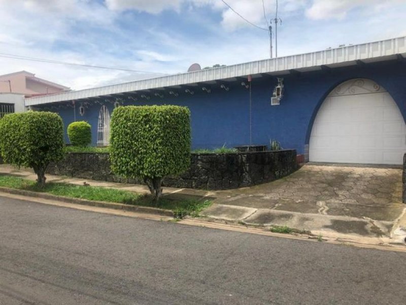 Foto Casa en Venta en Cubujuquí, Heredia, Heredia - U$D 275.000 - CAV55820 - BienesOnLine