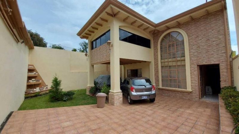 Foto Casa en Venta en Curridabat, San José - U$D 590.000 - CAV71753 - BienesOnLine