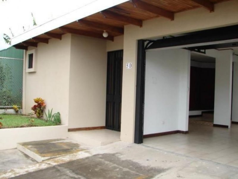 Foto Casa en Venta en Freses, Curridabat, San José - U$D 285.000 - CAV30657 - BienesOnLine