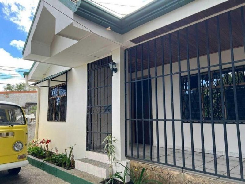 CASA EN VENTA EN DESAMPARADOS, cod: CTL 24-799