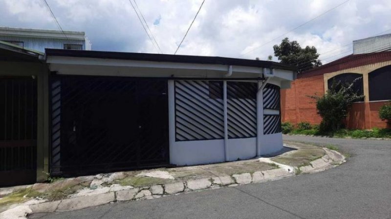 Foto Casa en Venta en Desamparados, San José - ¢ 77.000.000 - CAV66761 - BienesOnLine