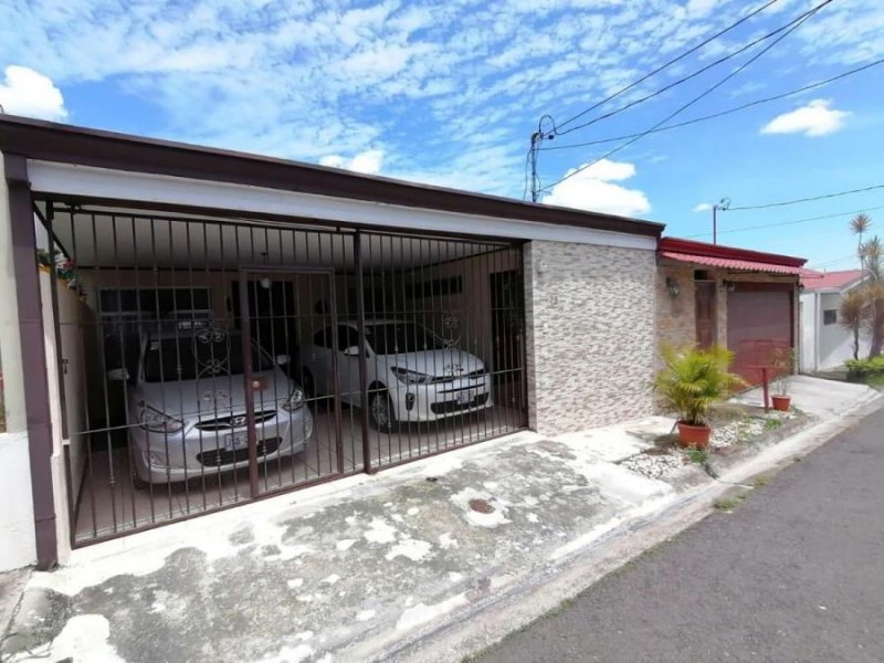 Foto Casa en Venta en Desamparados, San José - U$D 144.000 - CAV44068 - BienesOnLine