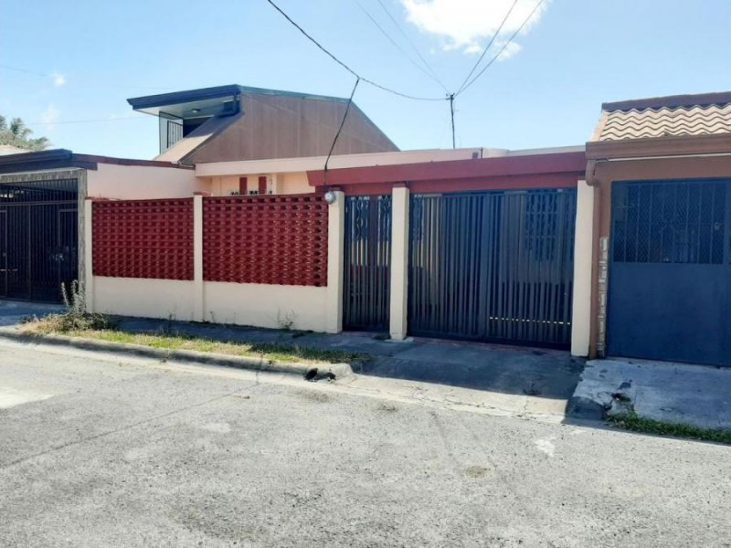 Foto Casa en Venta en Desamparados, San José - U$D 135.000 - CAV58248 - BienesOnLine