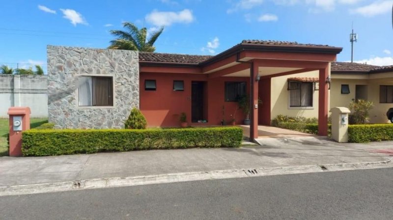 Foto Casa en Venta en El Tejar, Cartago - U$D 148.000 - CAV39836 - BienesOnLine