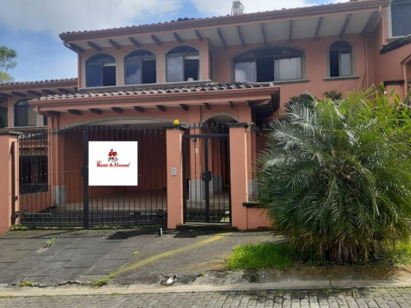 Foto Casa en Venta en Escazú, San José - U$D 240.000 - CAV33310 - BienesOnLine