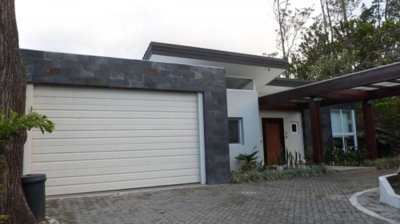 Casa en Venta en  Escazú, San José