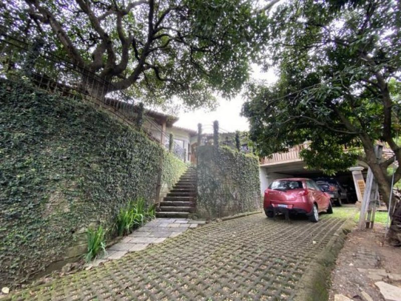 Foto Casa en Venta en Escazú, San José - U$D 1.200.000 - CAV67200 - BienesOnLine