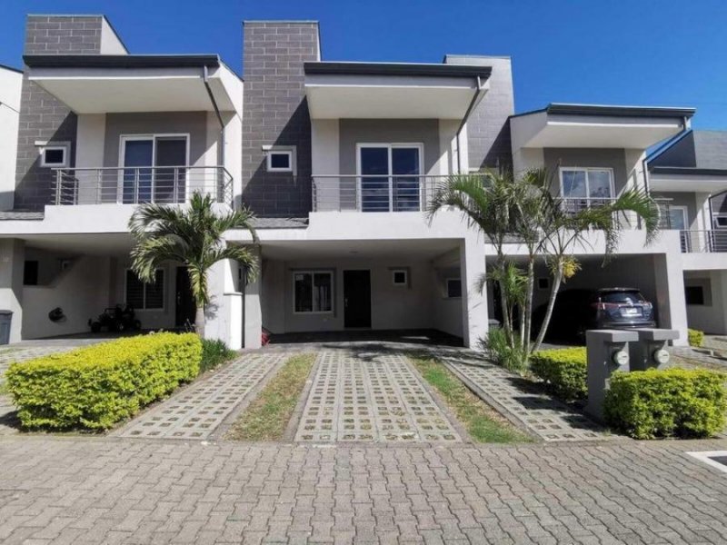 Foto Casa en Venta en Escazú, San José - U$D 275.000 - CAV72511 - BienesOnLine