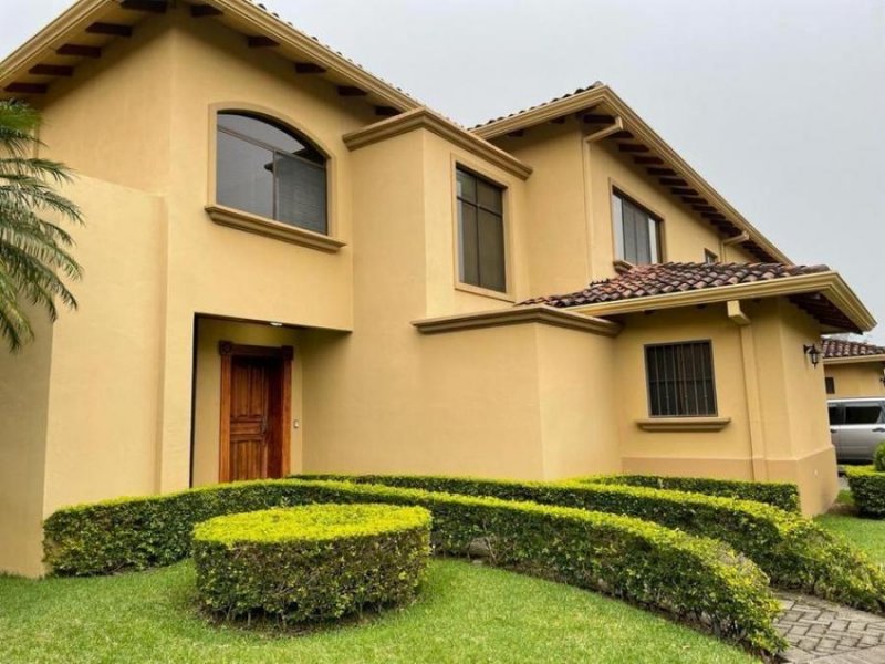 Foto Casa en Venta en Escazú, San José - U$D 385.000 - CAV53404 - BienesOnLine