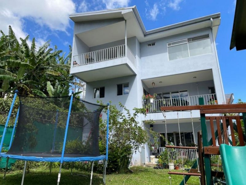 Foto Casa en Venta en Escazú, San José - U$D 350.000 - CAV58477 - BienesOnLine