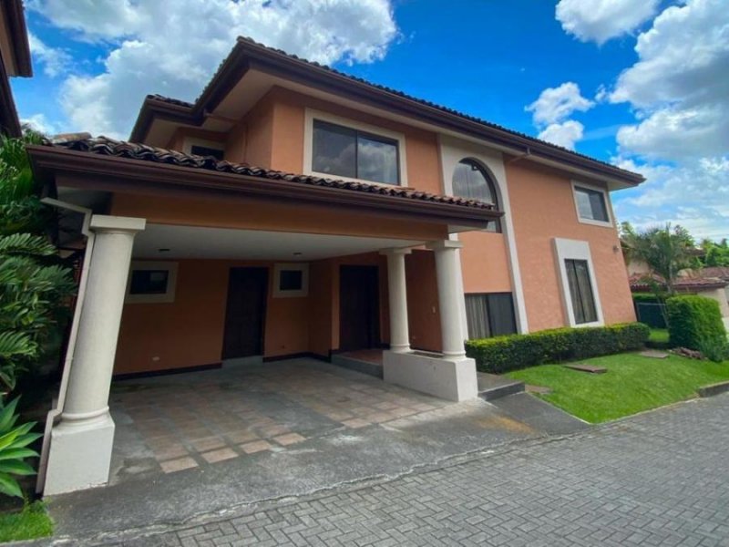 Foto Casa en Venta en Escazú, San José - U$D 250.000 - CAV47546 - BienesOnLine