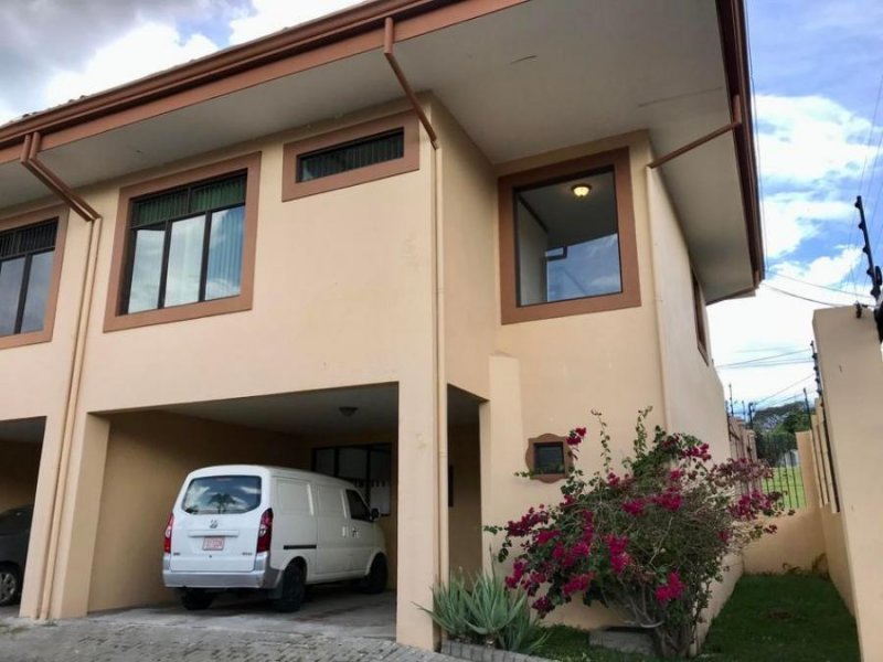 Foto Casa en Venta en Escazú, San José - U$D 168.000 - CAV66697 - BienesOnLine