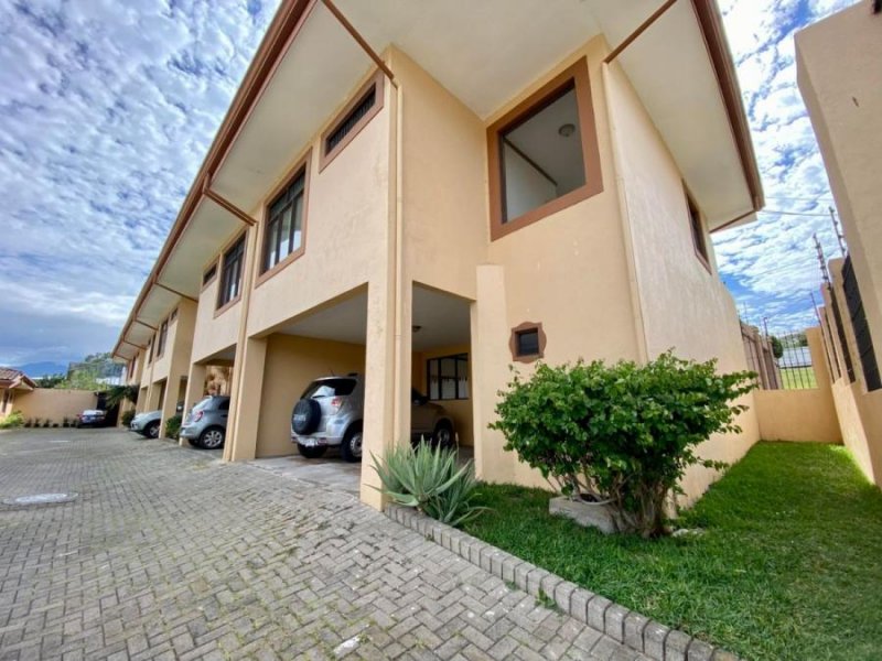 Foto Casa en Venta en Escazú, San José - U$D 168.000 - CAV72551 - BienesOnLine