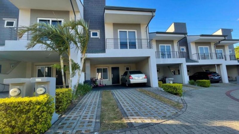 Foto Casa en Venta en Escazú, San José - U$D 289.000 - CAV68779 - BienesOnLine