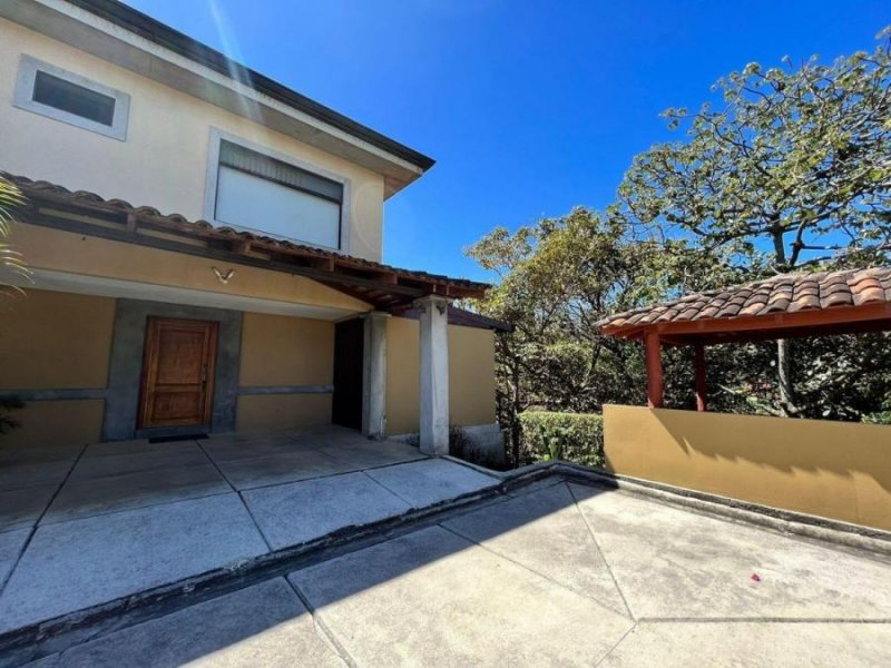 Foto Casa en Venta en Escazú, San José - U$D 225.000 - CAV70923 - BienesOnLine