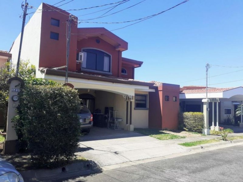 Foto Casa en Venta en San Joaquín, Flores, Heredia - U$D 245.000 - CAV39742 - BienesOnLine