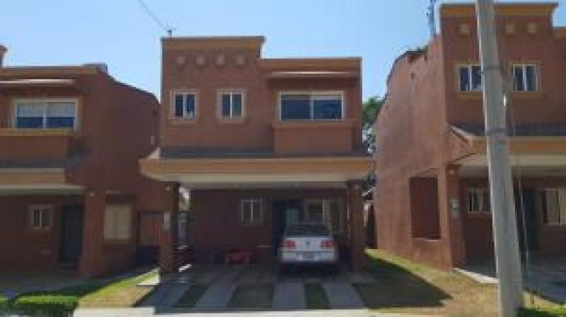 Foto Casa en Venta en La Guácima, Alajuela - U$D 155.000 - CAV25298 - BienesOnLine