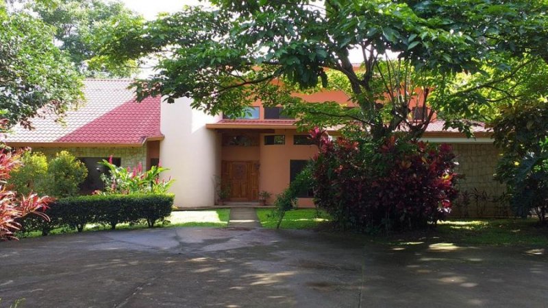 Foto Casa en Venta en La Guacima, Alajuela, Alajuela - U$D 590.000 - CAV41874 - BienesOnLine