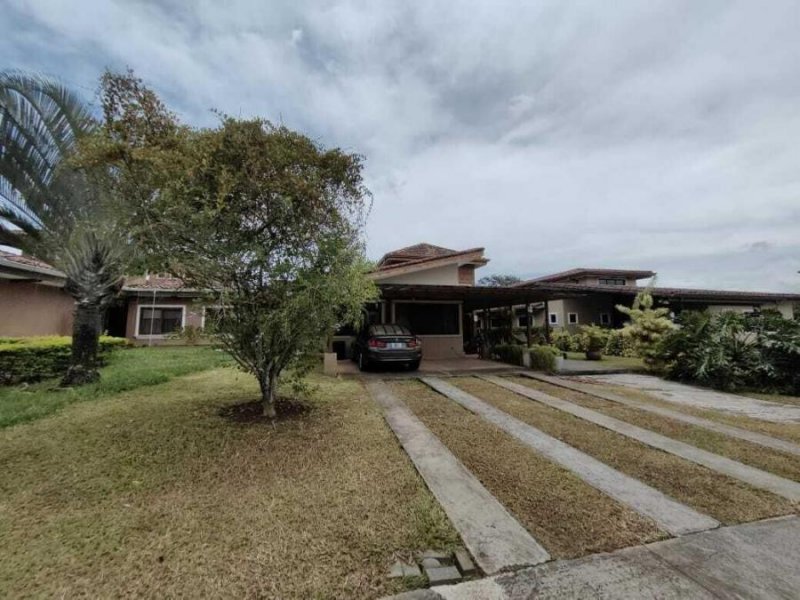 Foto Casa en Venta en Guácima, Alajuela - U$D 415.000 - CAV74820 - BienesOnLine