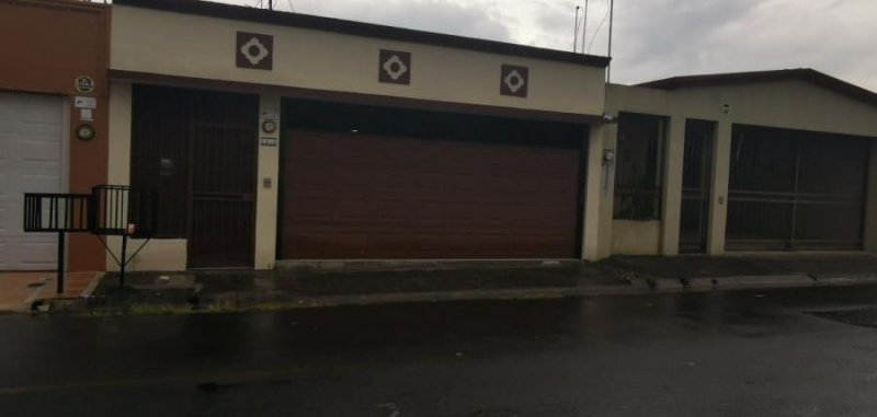 Foto Casa en Venta en La Unión, Cartago - U$D 129.870 - CAV40232 - BienesOnLine