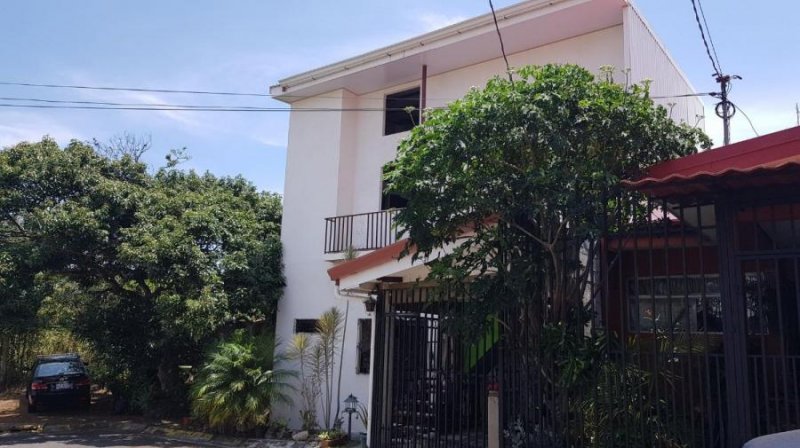 Foto Casa en Venta en Heredia, Heredia - ¢ 83.000.000 - CAV71054 - BienesOnLine