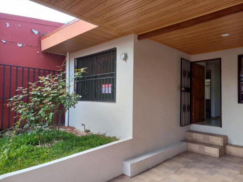 Foto Casa en Venta en Montes de Oca, San José - ¢ 81.000.000 - CAV57046 - BienesOnLine